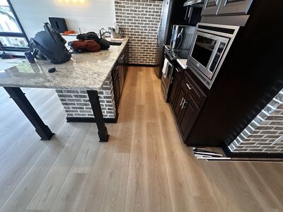 Completed laminate flooring project